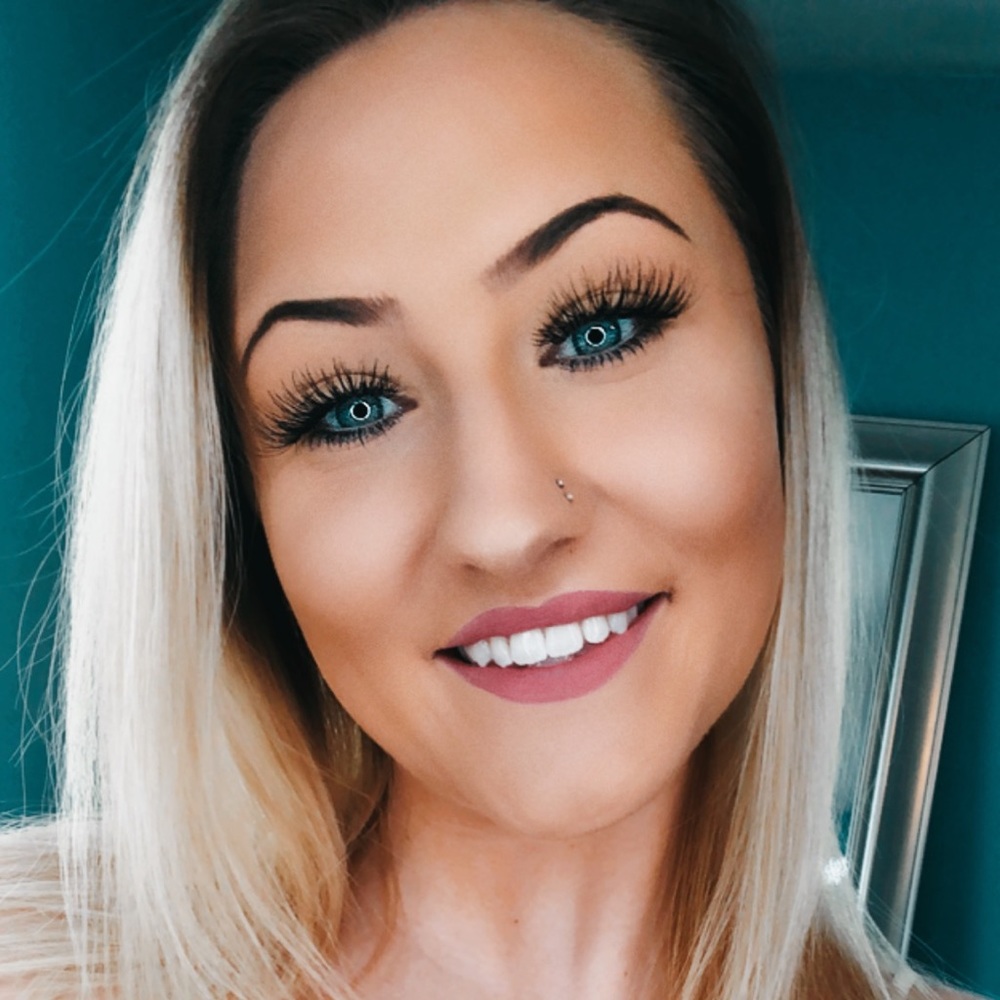 Meet your Posher, Katelyn